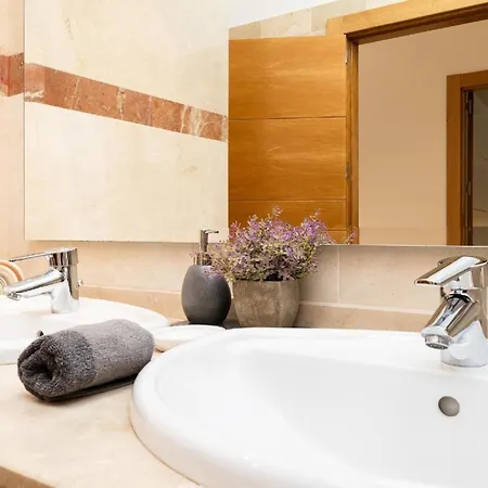 Ferienhaus Mit Privatpool Fuer 8 Personen Ca 275 Qm In Marbella- Artola Alta, Andalusien Costa Del Sol Holiday home *