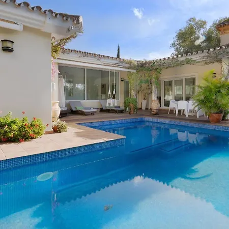 Ferienhaus Mit Privatpool Fuer 8 Personen Ca 275 Qm In Marbella- Artola Alta, Andalusien Costa Del Sol *